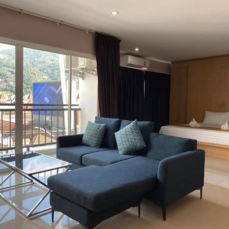 Royal Luxury Hotel Patong Esterno foto