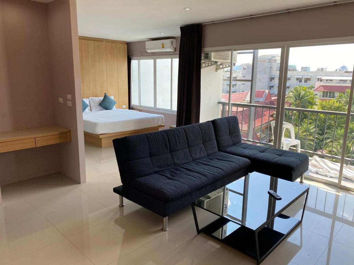Royal Luxury Hotel Patong Esterno foto